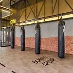 Millerz Square Kuala Lumpur, Travelet