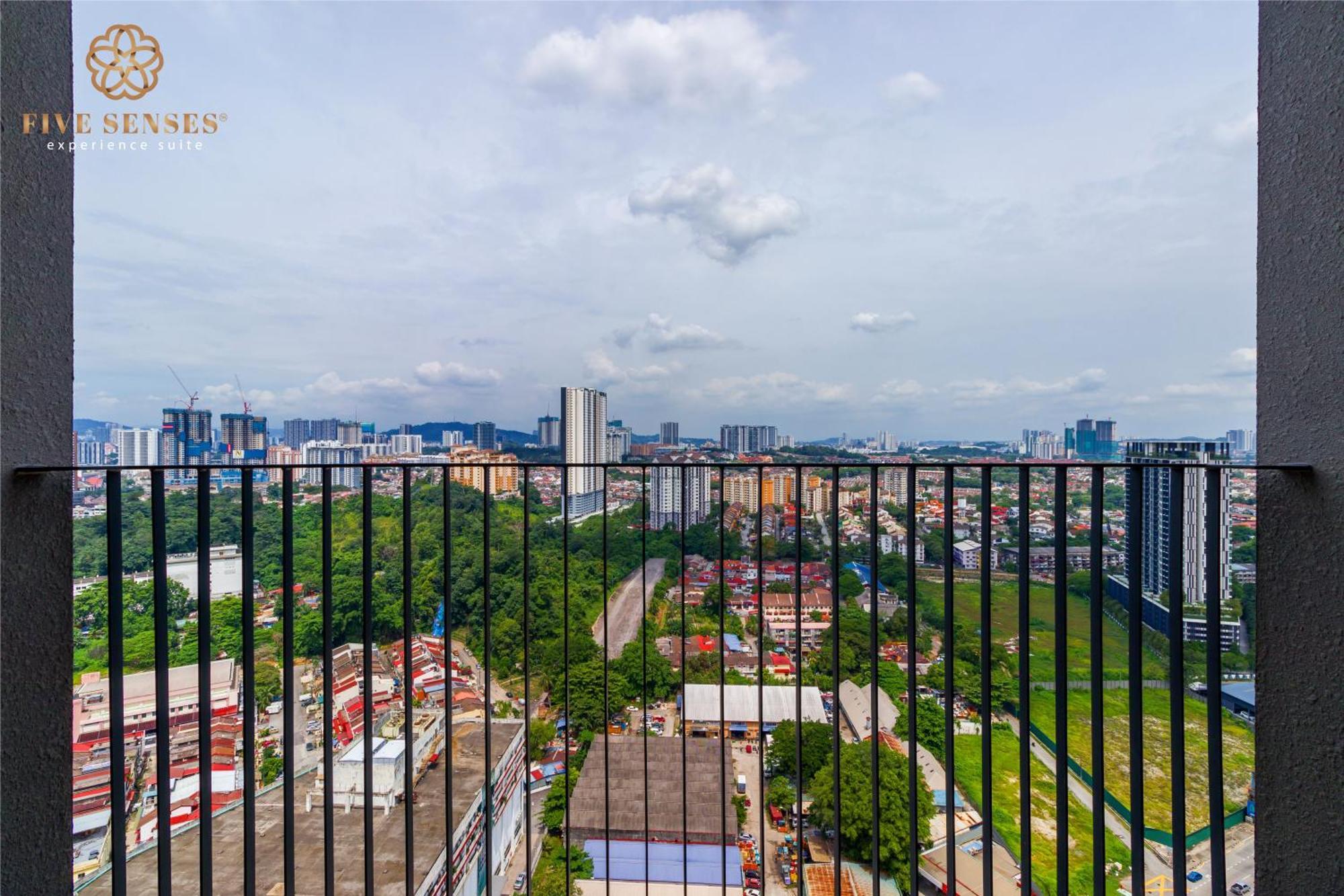 Millerz Square Kuala Lumpur, Travelet